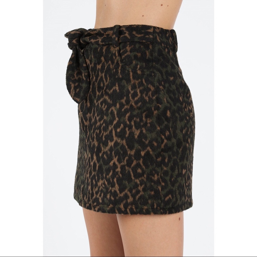 Leopard Mini Skirt - Picture 3 of 6